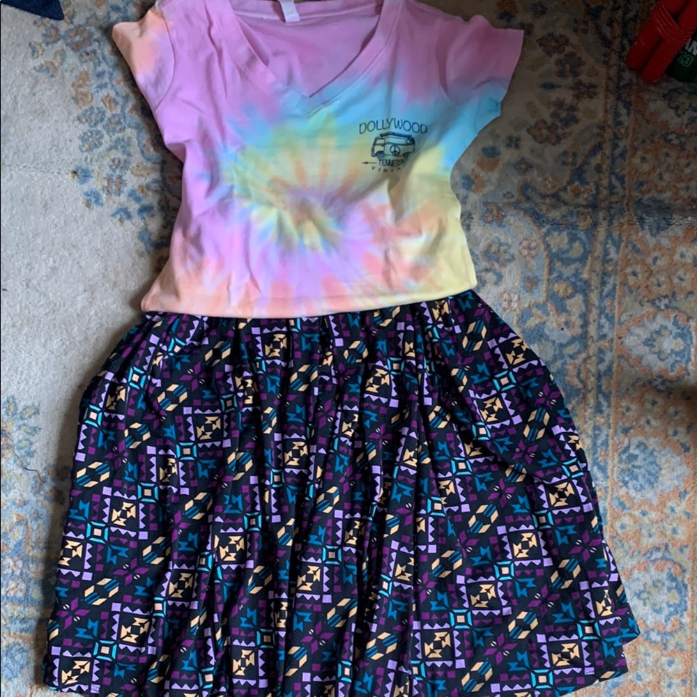 LuLaRoe Madison Skirt with Free Dollywood Tee